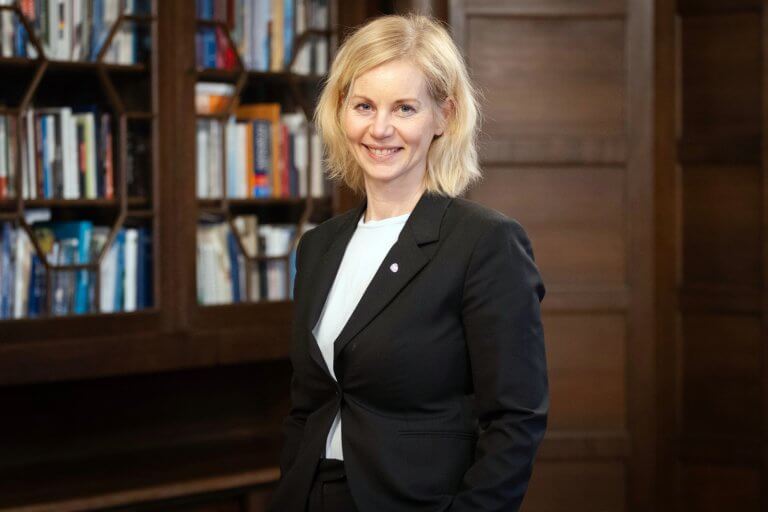 Forsknings- og høyere utdanningsminister Sigrun Aasland (Ap). Foto Kunnskapsdepartementet.