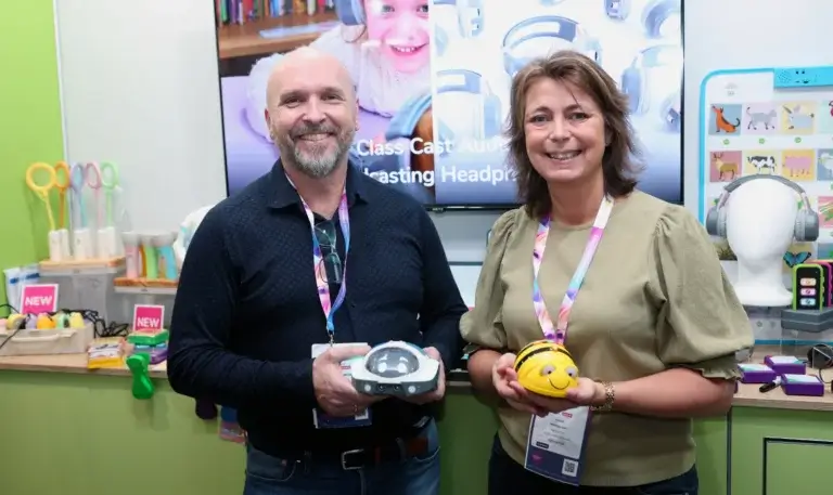 vigdis wergeland og den nye sjefen i selskapet hennar