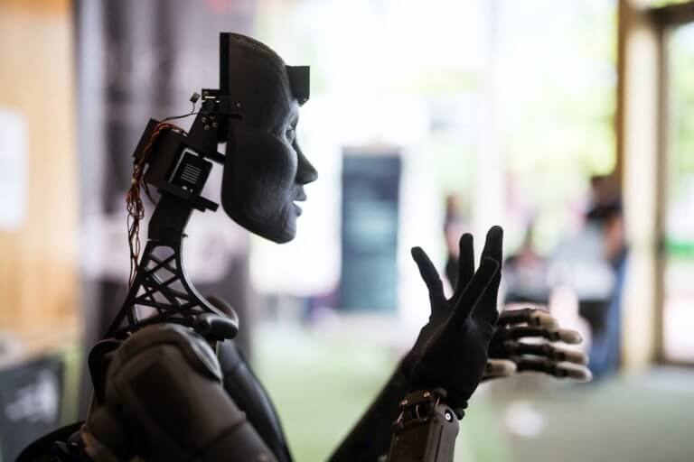 Robot bilde
